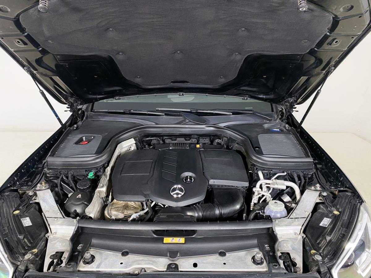 mercedes-benz-glc-2021-hibrido-a-diesel-1950cc