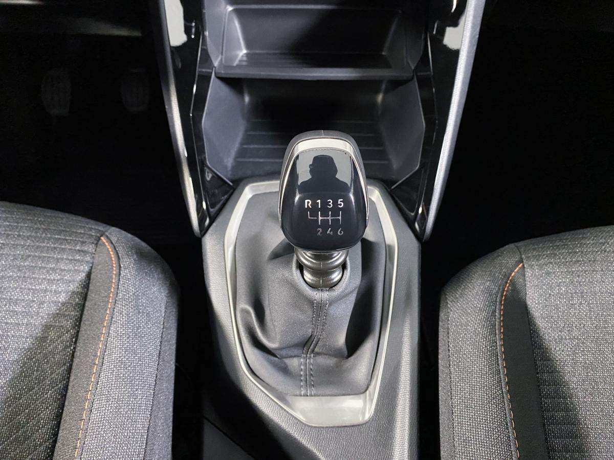 peugeot-2008-2025-gasolina-1199cc