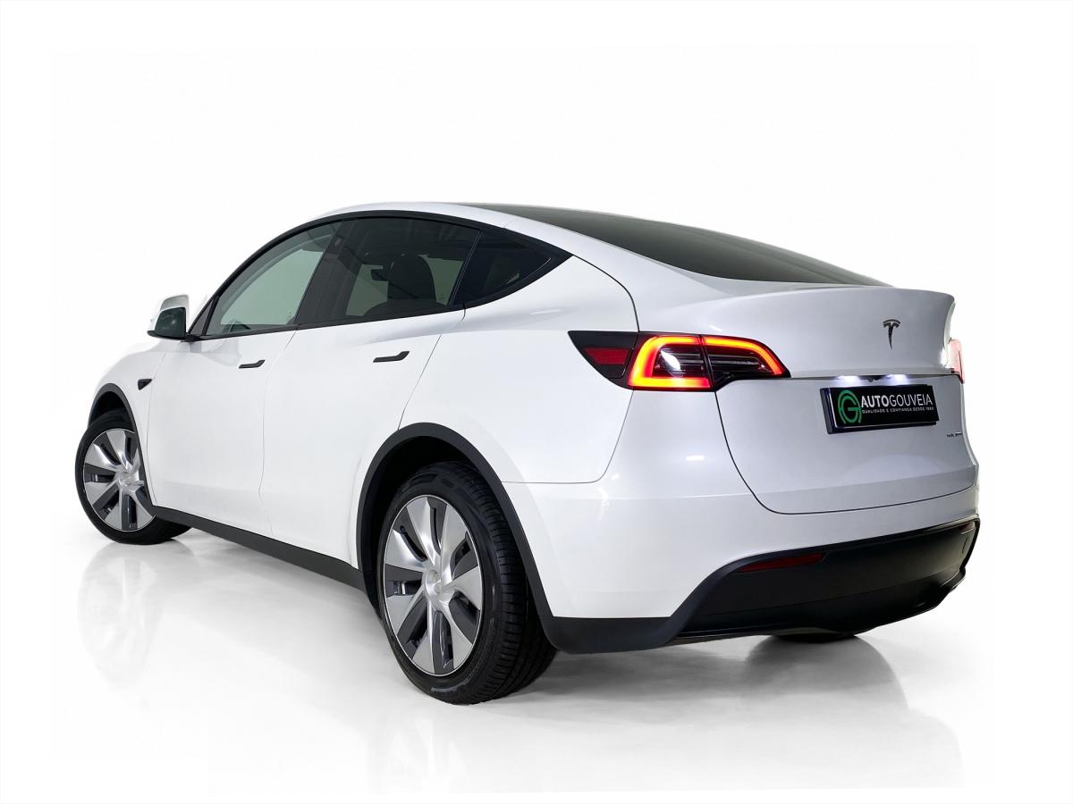 tesla-model-y-2023-eletrico-0cc