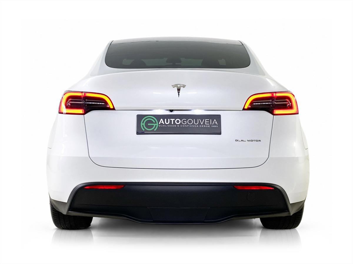 tesla-model-y-2023-eletrico-0cc