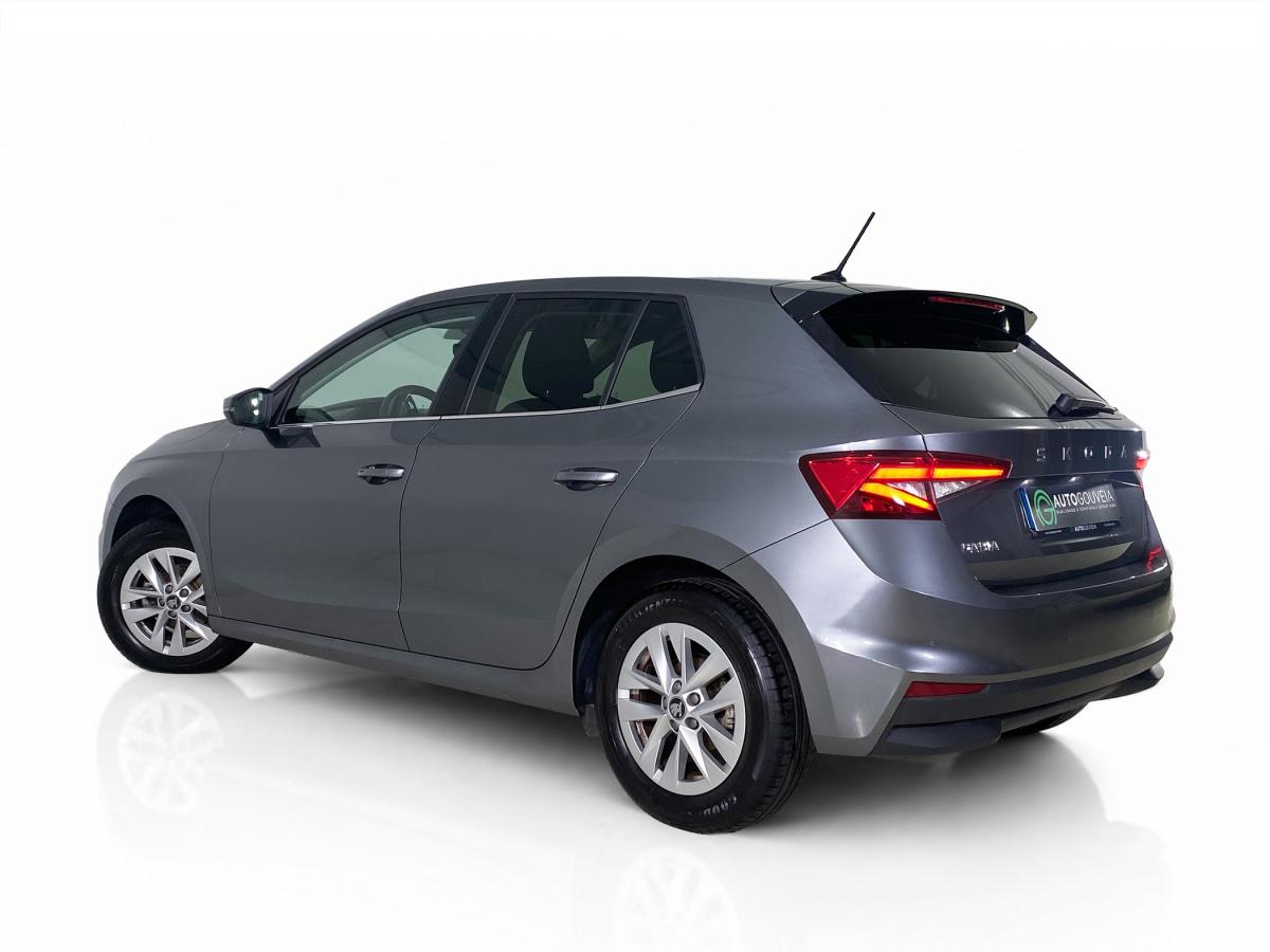 skoda-fabia-2025-gasolina-999cc
