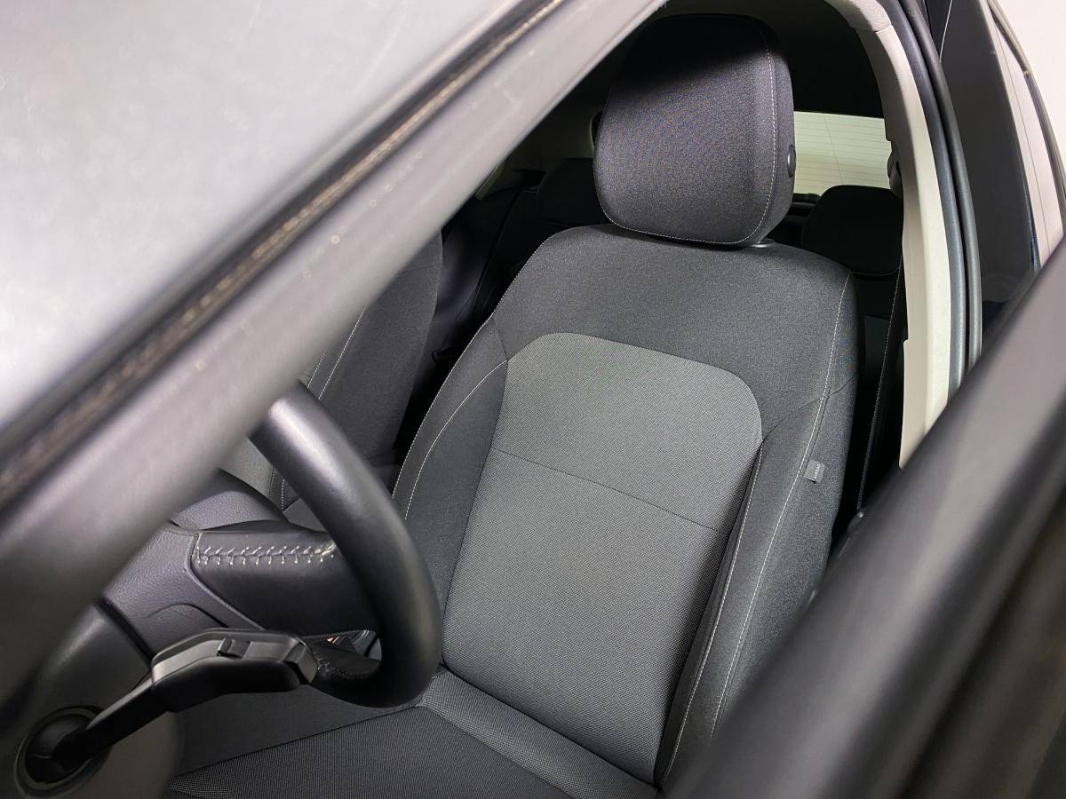 skoda-fabia-2025-gasolina-999cc