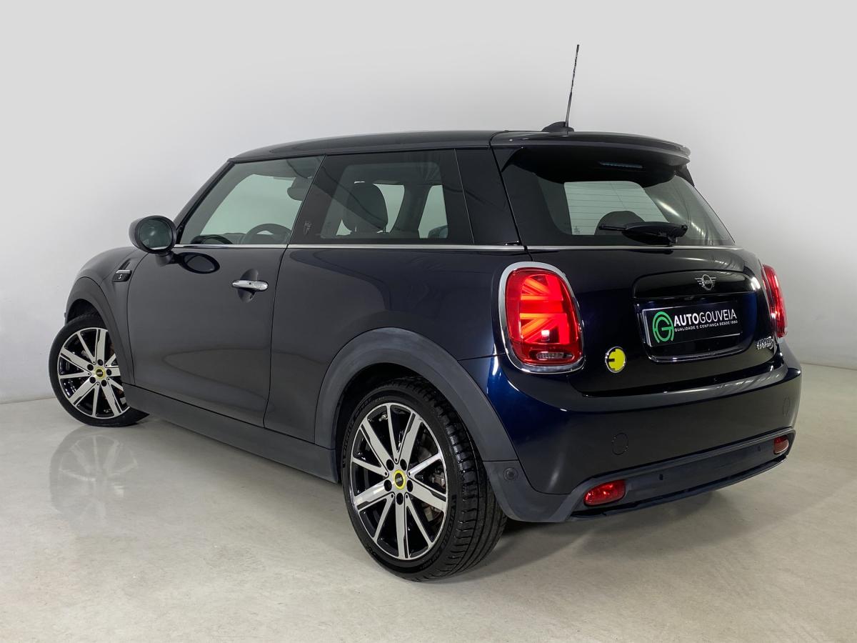 mini-cooper-2021-eletrico-500cc