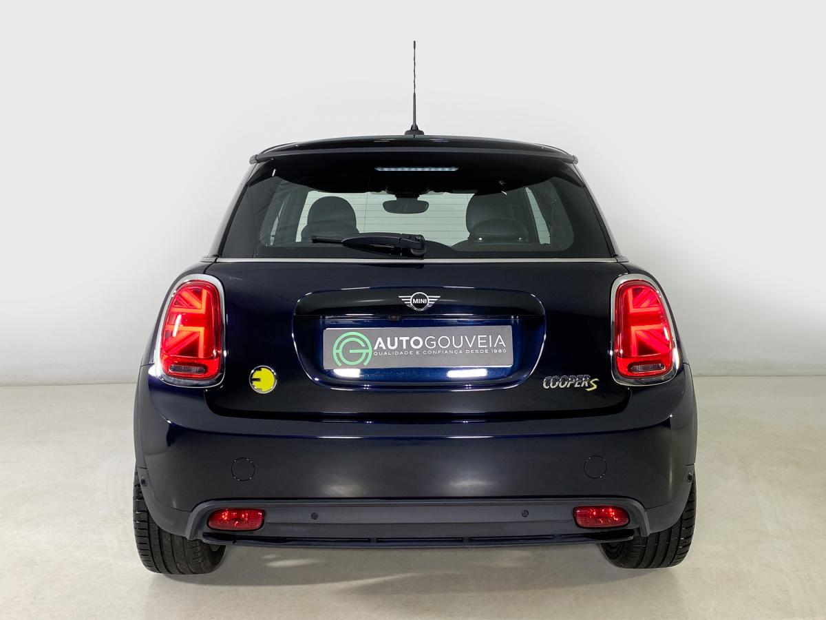 mini-cooper-2021-eletrico-500cc