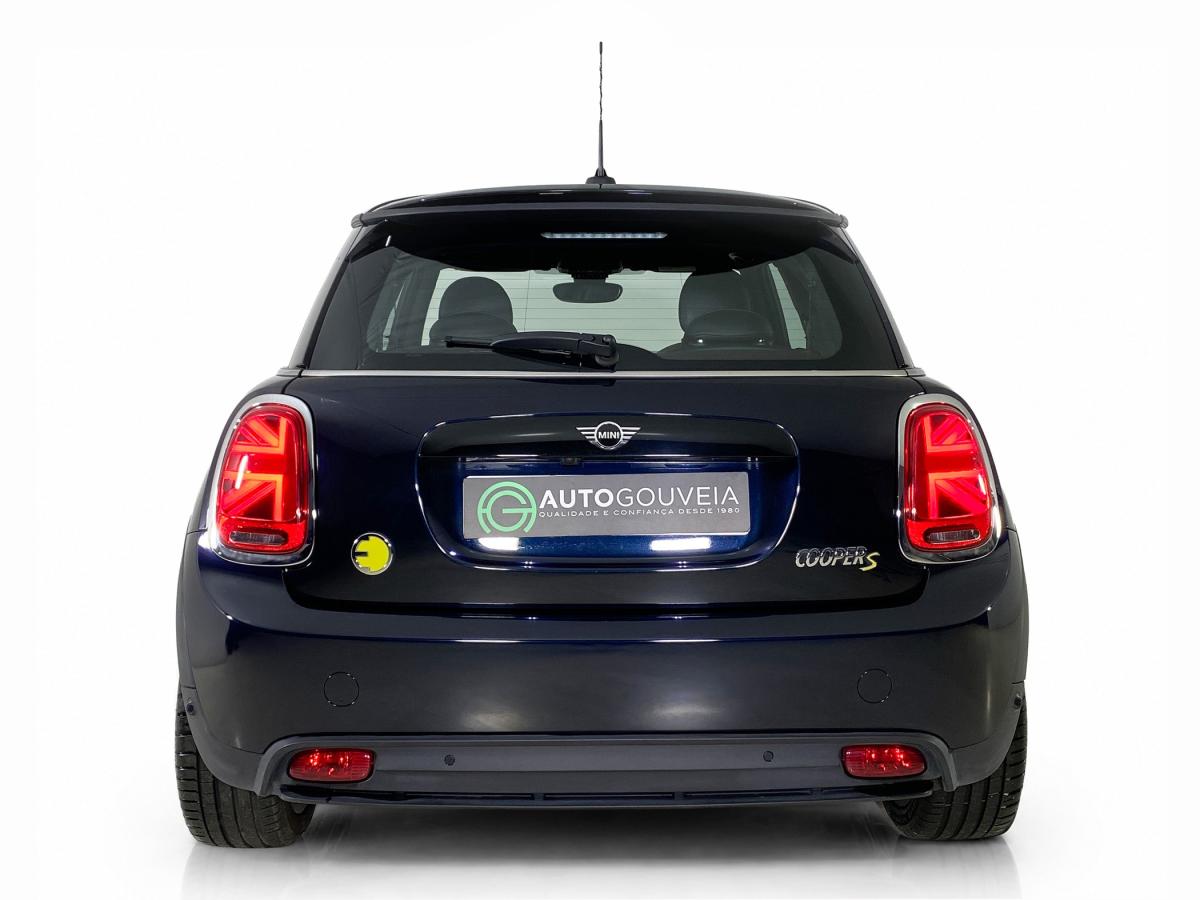 mini-cooper-2021-eletrico-500cc