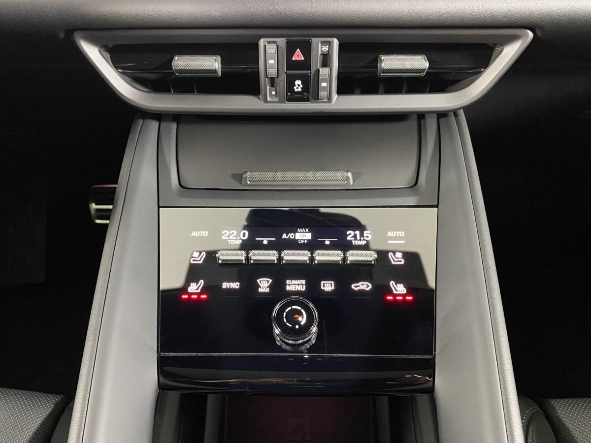 porsche-macan-2025-eletrico-500cc