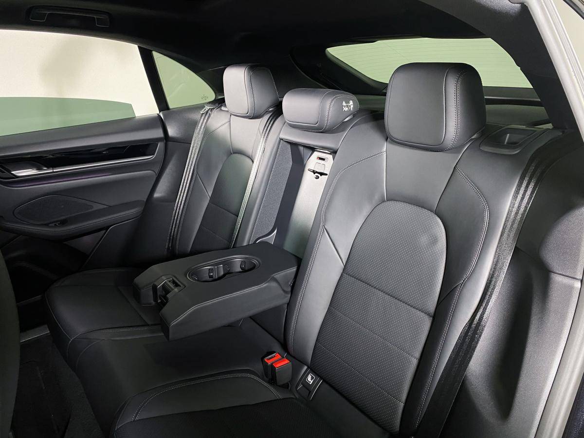 porsche-macan-2025-eletrico-500cc