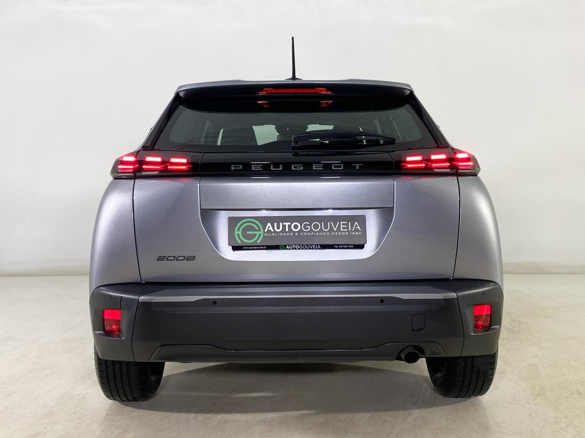 peugeot-2008-2025-gasolina-1199cc