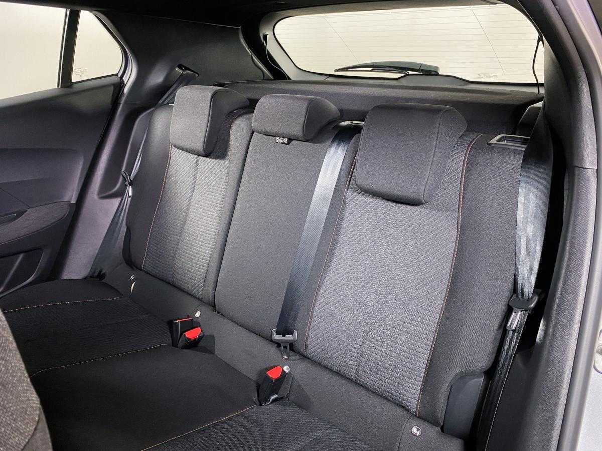 peugeot-2008-2025-gasolina-1199cc