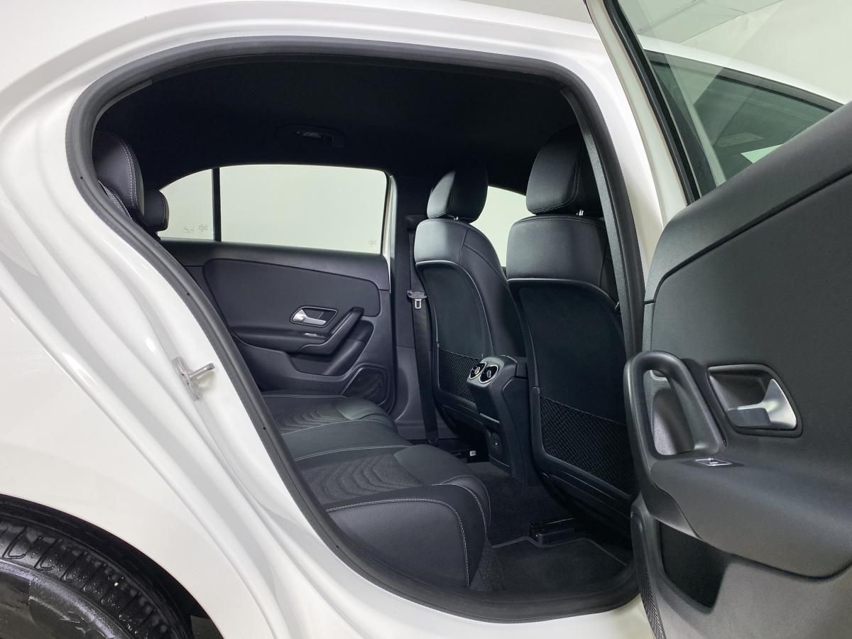 mercedes-benz-classe-a-2024-gasolina-1332cc