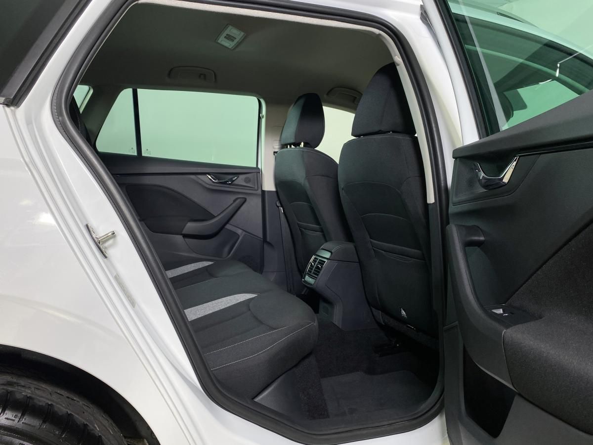 skoda-kamiq-2025-gasolina-999cc