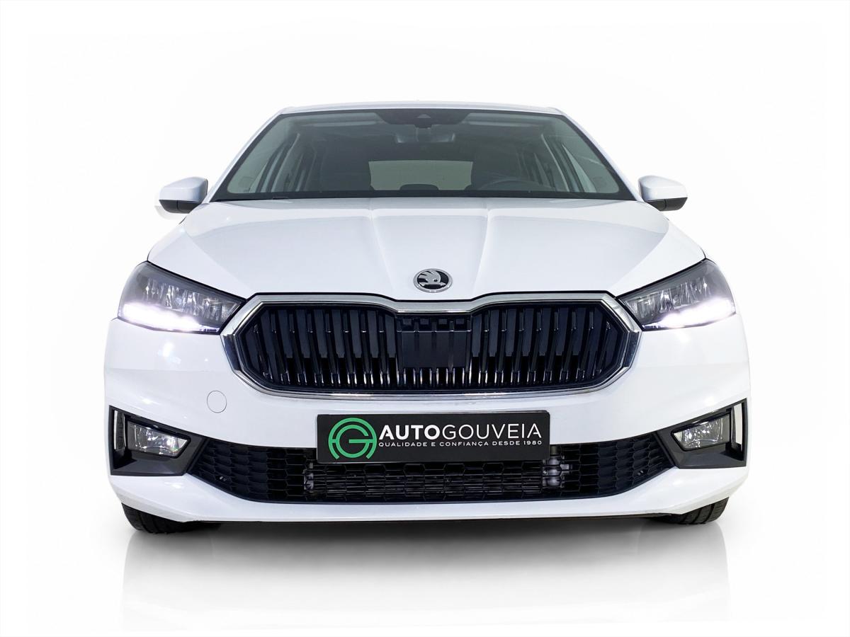 skoda-fabia-2025-gasolina-999cc