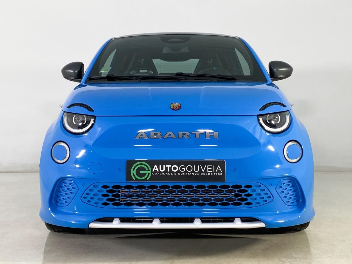 abarth-500-2023-eletrico-500cc