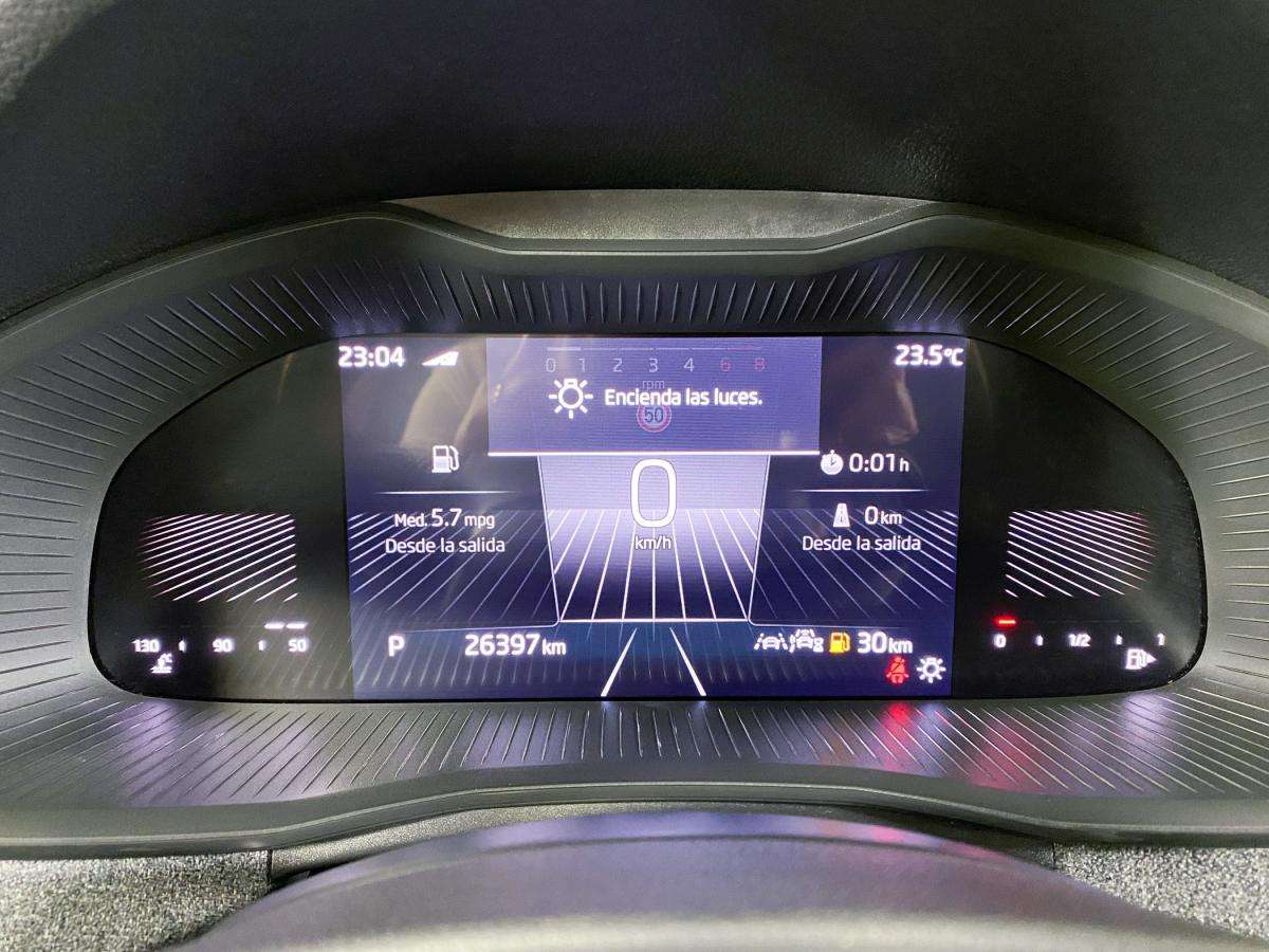 skoda-kamiq-2025-gasolina-999cc