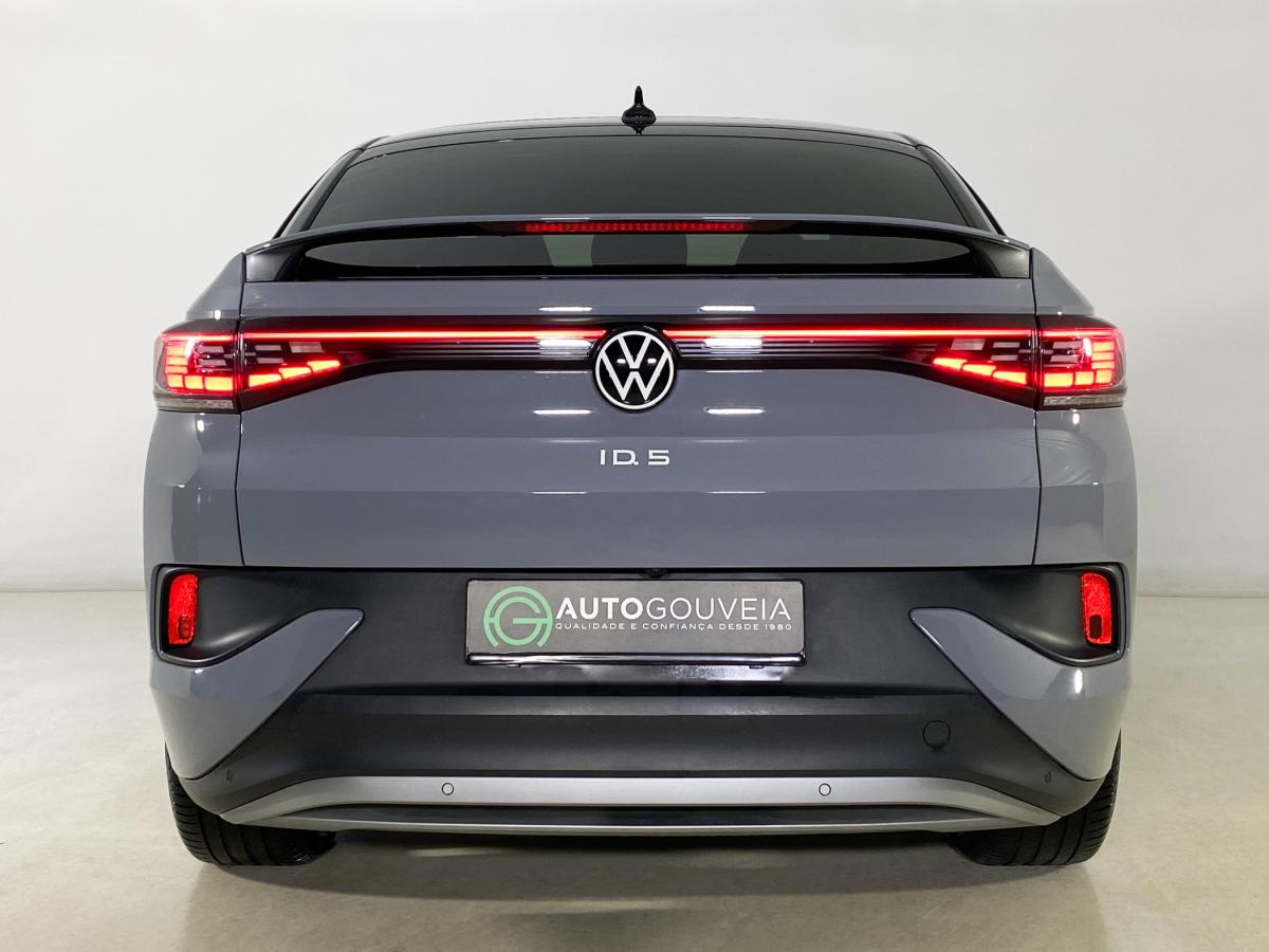 volkswagen-id-5-2023-eletrico-500cc