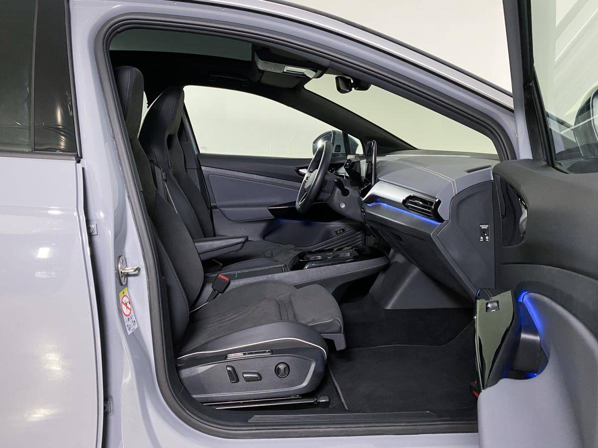 volkswagen-id-5-2023-eletrico-500cc