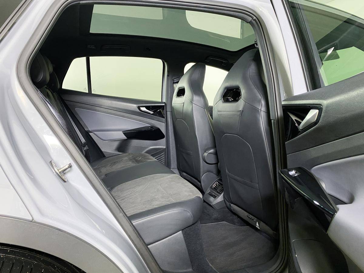 volkswagen-id-5-2023-eletrico-500cc