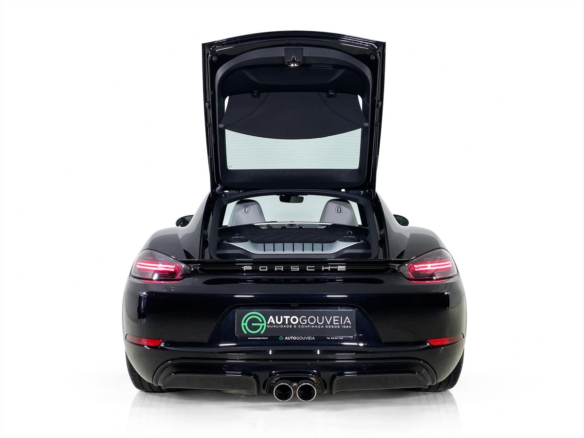 porsche-718-2023-gasolina-1988cc