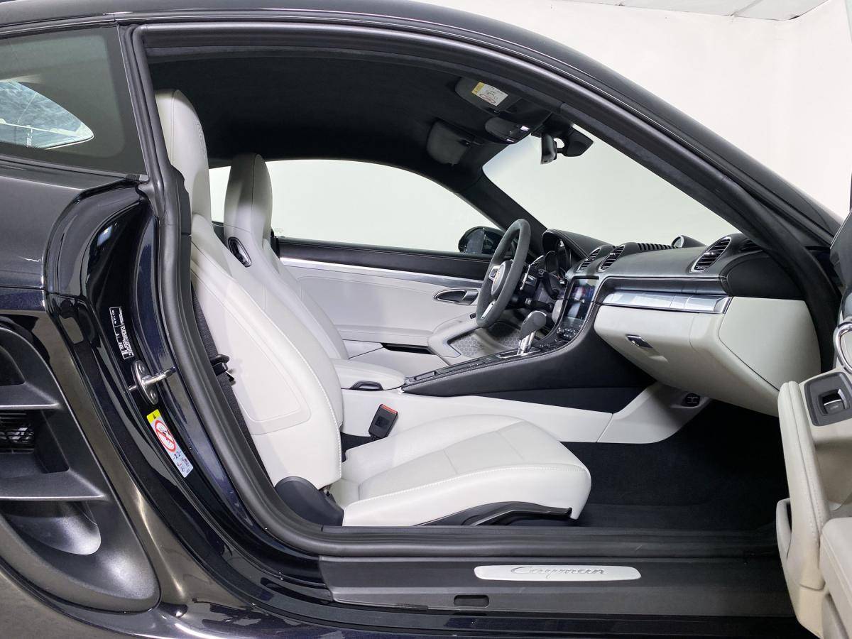 porsche-718-2023-gasolina-1988cc