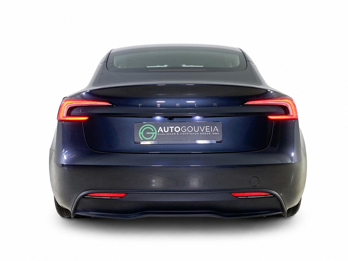 tesla-model-3-2024-eletrico-500cc