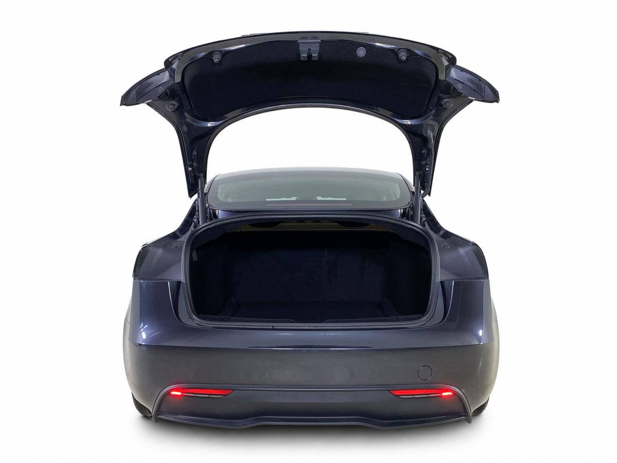 tesla-model-3-2024-eletrico-500cc