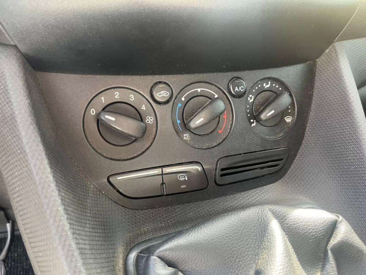 ford-transit-2016-diesel-1500cc