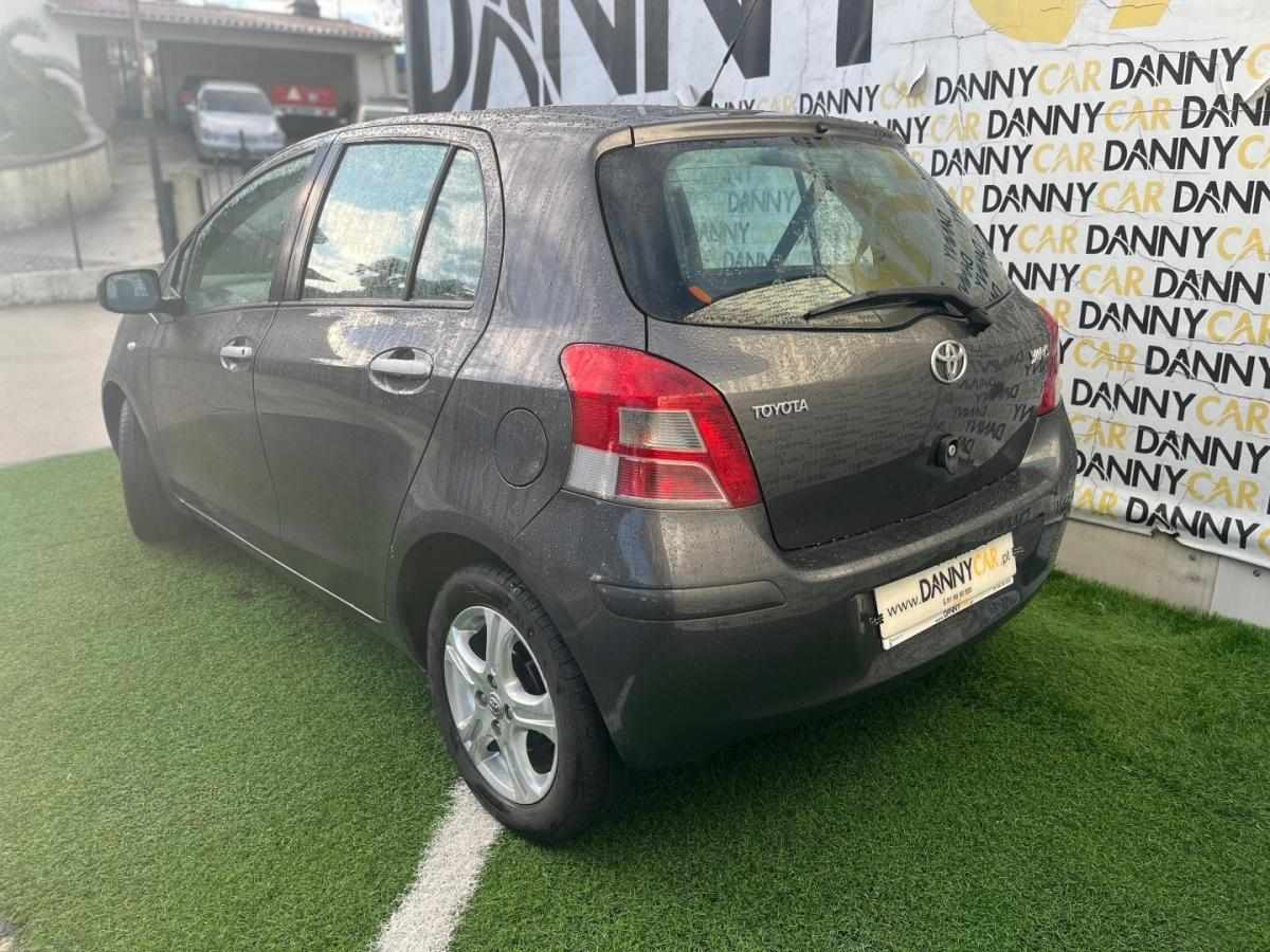 toyota-yaris-2010-diesel-1364cc