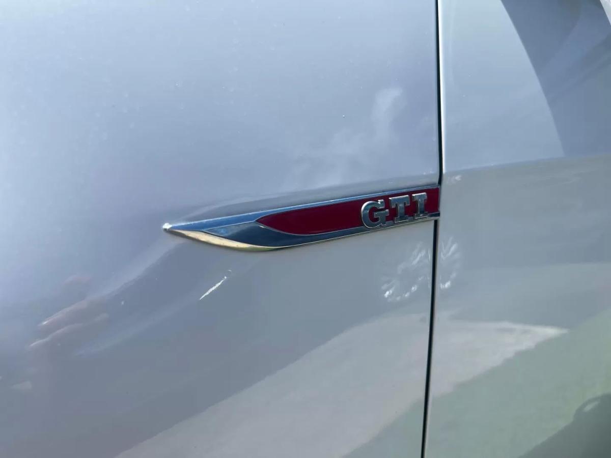 volkswagen-golf-2016-gasolina-1984cc