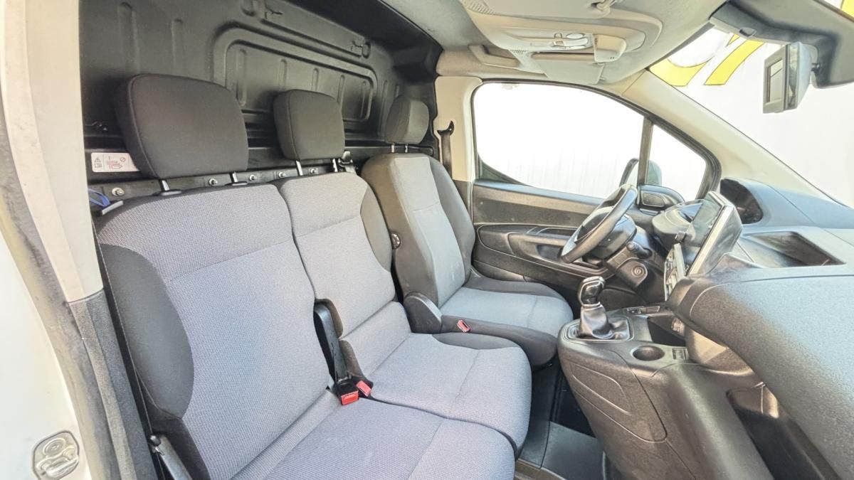 peugeot-partner-2020-diesel-1500cc