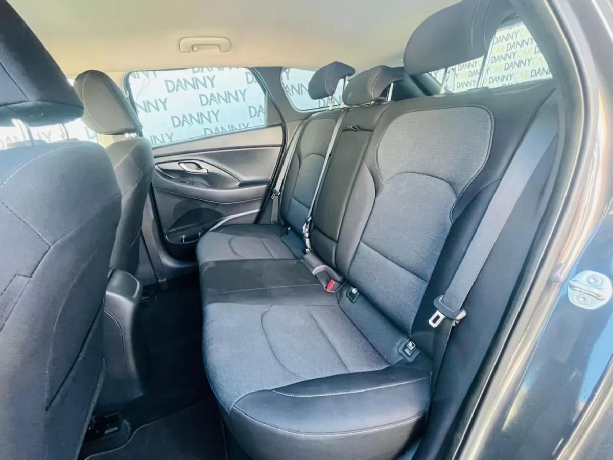 hyundai-i30-2021-hibrido-a-diesel-1600cc