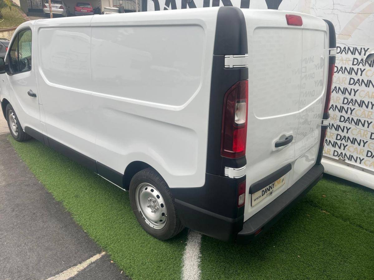 renault-trafic-2021-diesel-2000cc