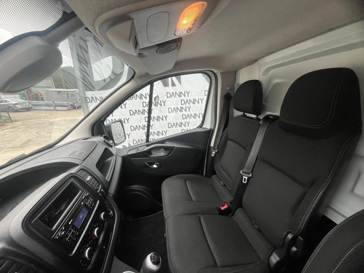 renault-trafic-2021-diesel-2000cc