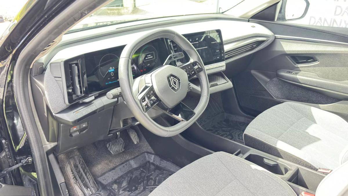 renault-megane-e-tech-2022-eletrico-200cc