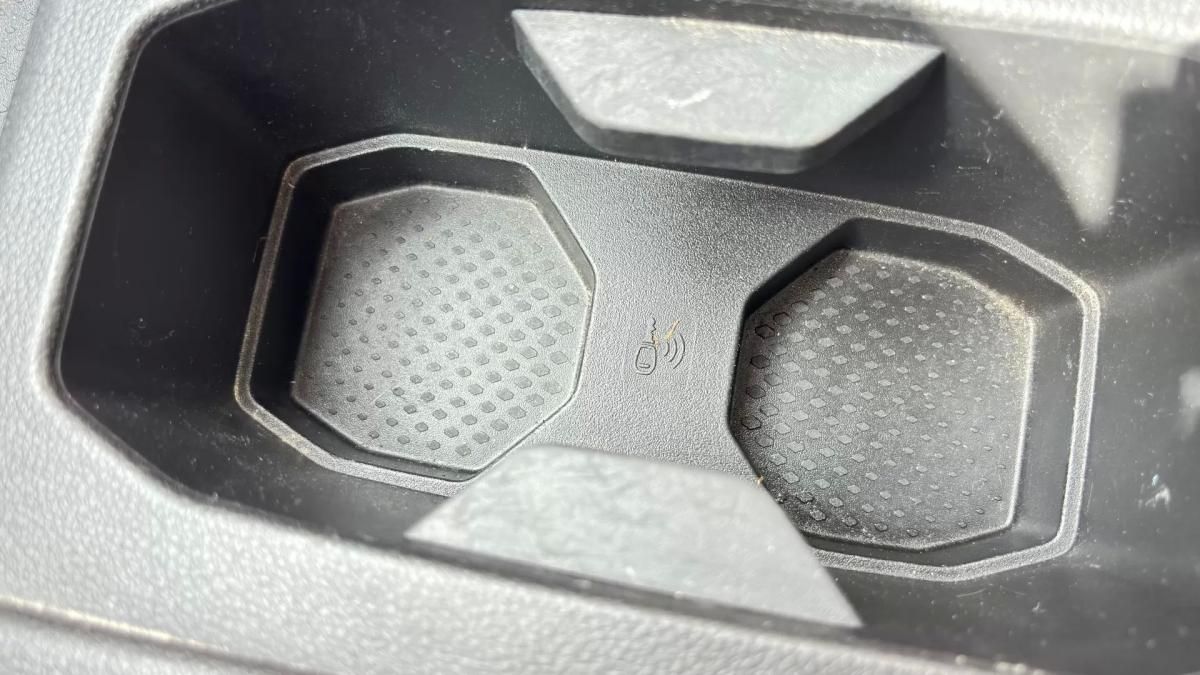 renault-megane-e-tech-2022-eletrico-200cc