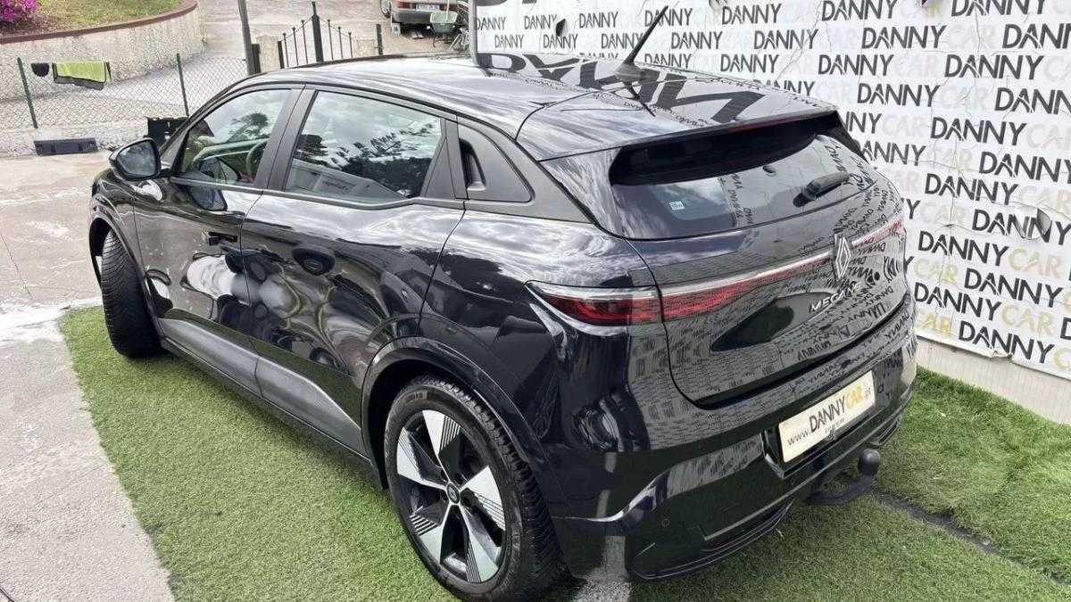 renault-megane-e-tech-2022-eletrico-200cc