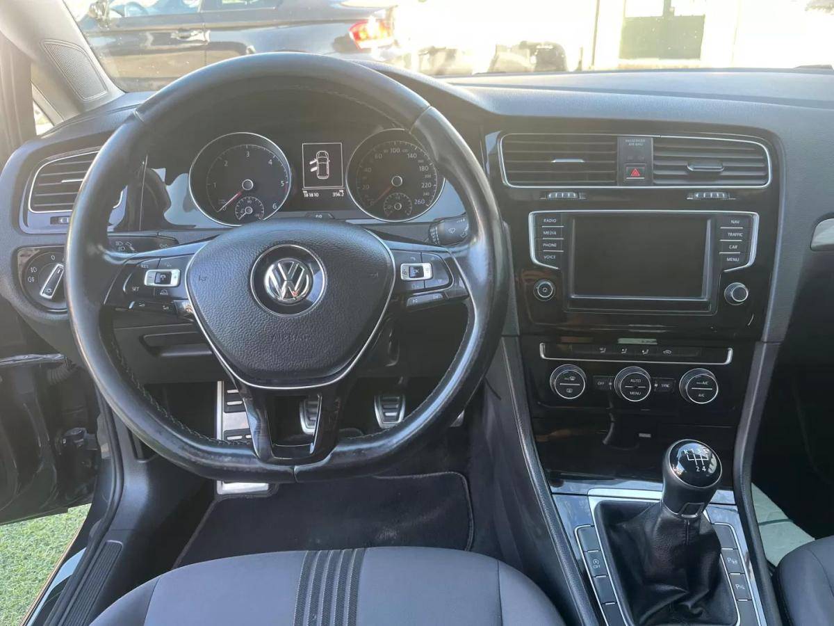 volkswagen-golf-2016-diesel-1598cc