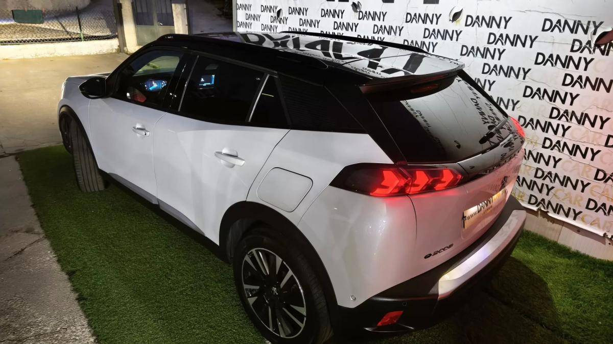 peugeot-e-2008-2021-eletrico-0cc