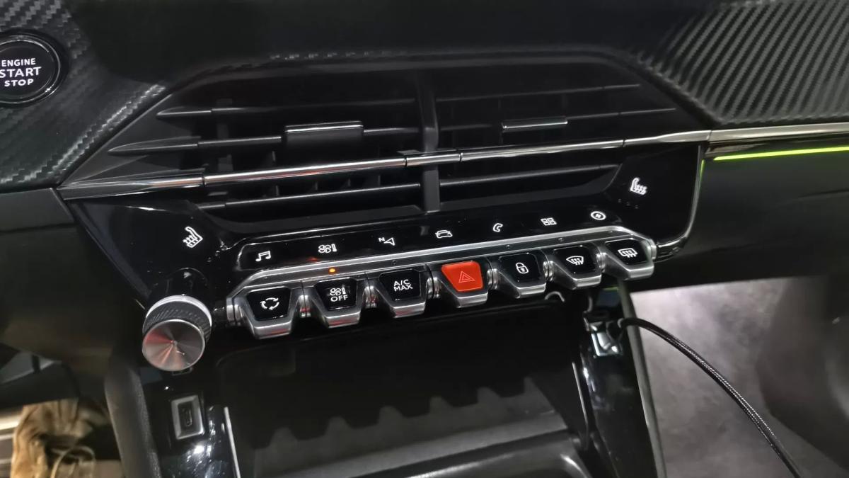 peugeot-e-2008-2021-eletrico-0cc