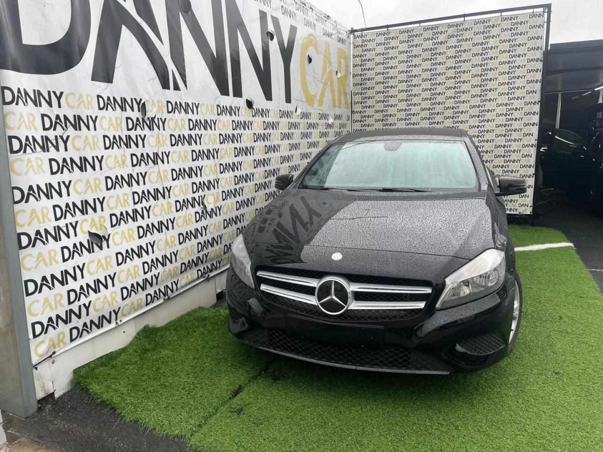 mercedes-benz-180-2014-diesel-1500cc