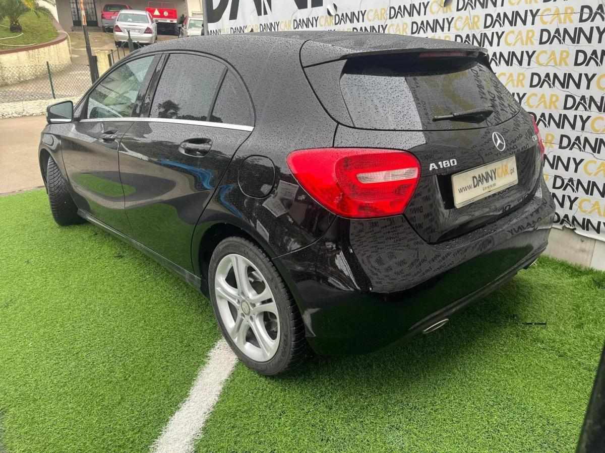 mercedes-benz-180-2014-diesel-1500cc