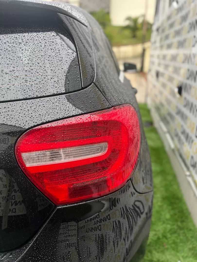 mercedes-benz-180-2014-diesel-1500cc