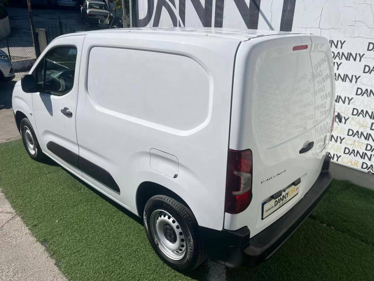 peugeot-partner-2018-diesel-1560cc