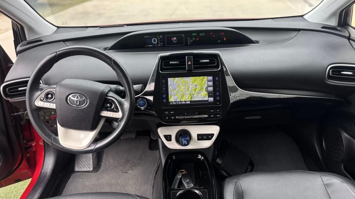 toyota-prius-2019-hibrido-a-gasolina-1798cc
