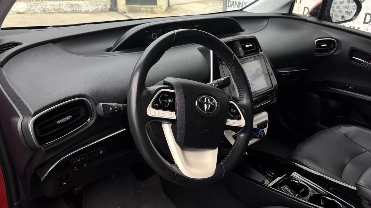 toyota-prius-2019-hibrido-a-gasolina-1798cc