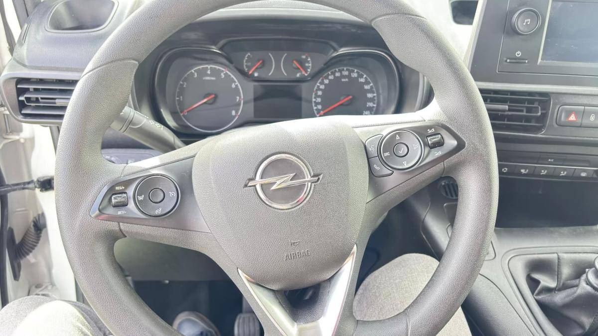 opel-combo-2022-diesel-1500cc