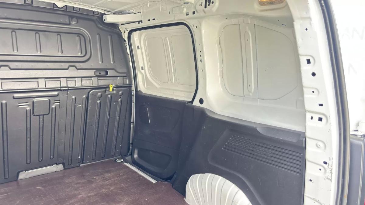 opel-combo-2022-diesel-1500cc