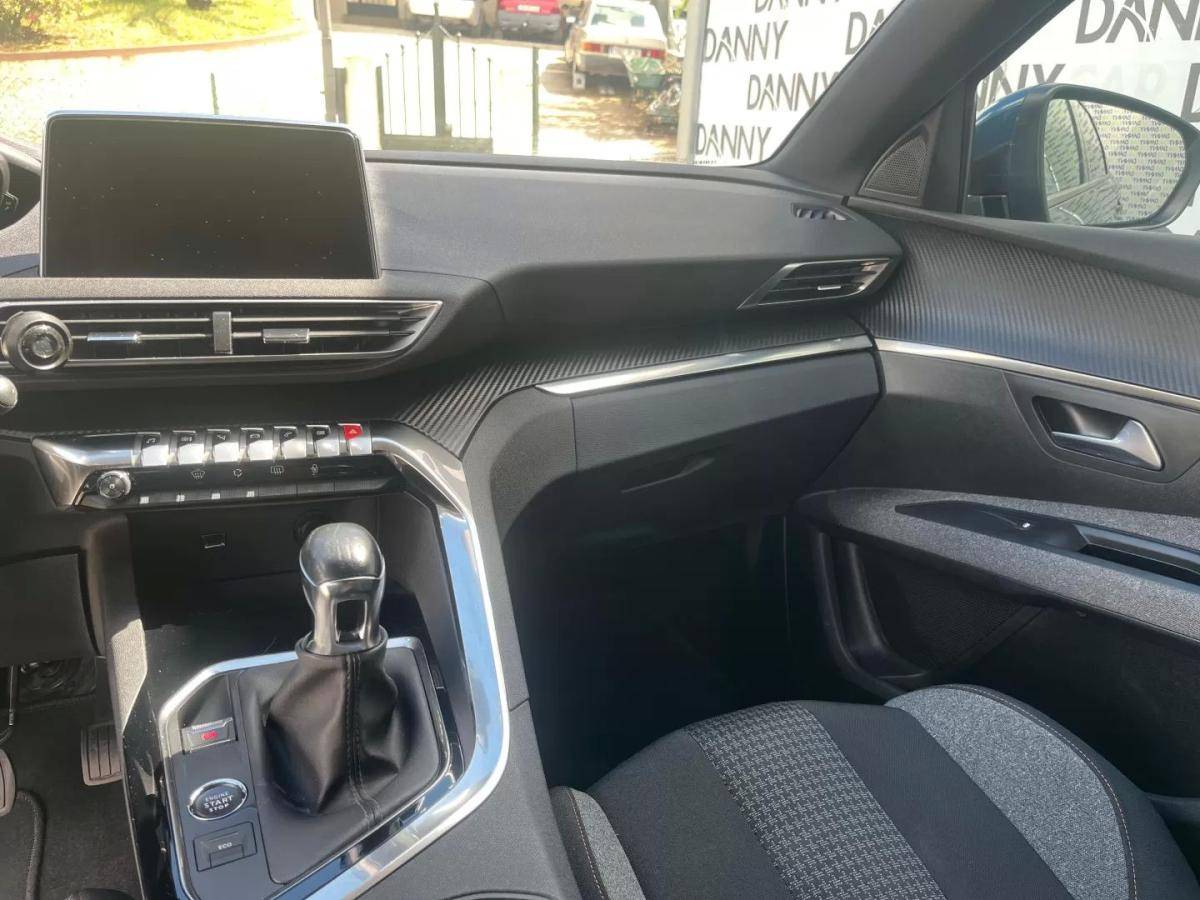 peugeot-5008-2021-diesel-1499cc