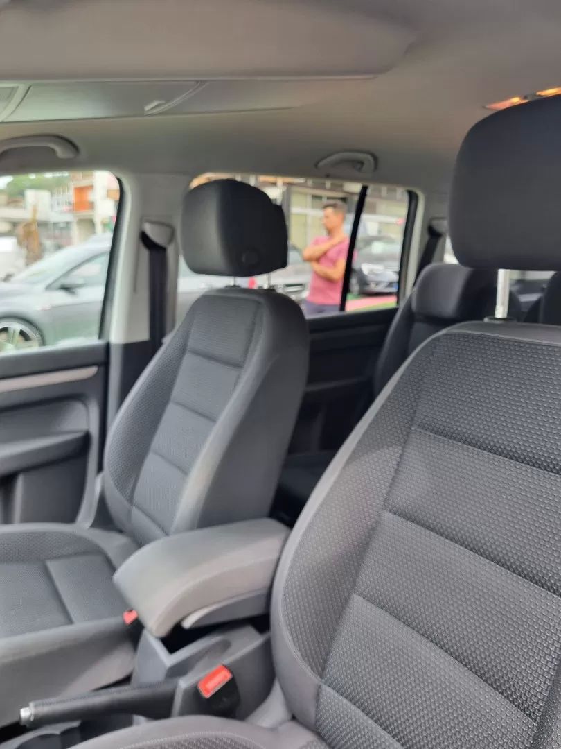 volkswagen-touran-2014-diesel-1598cc