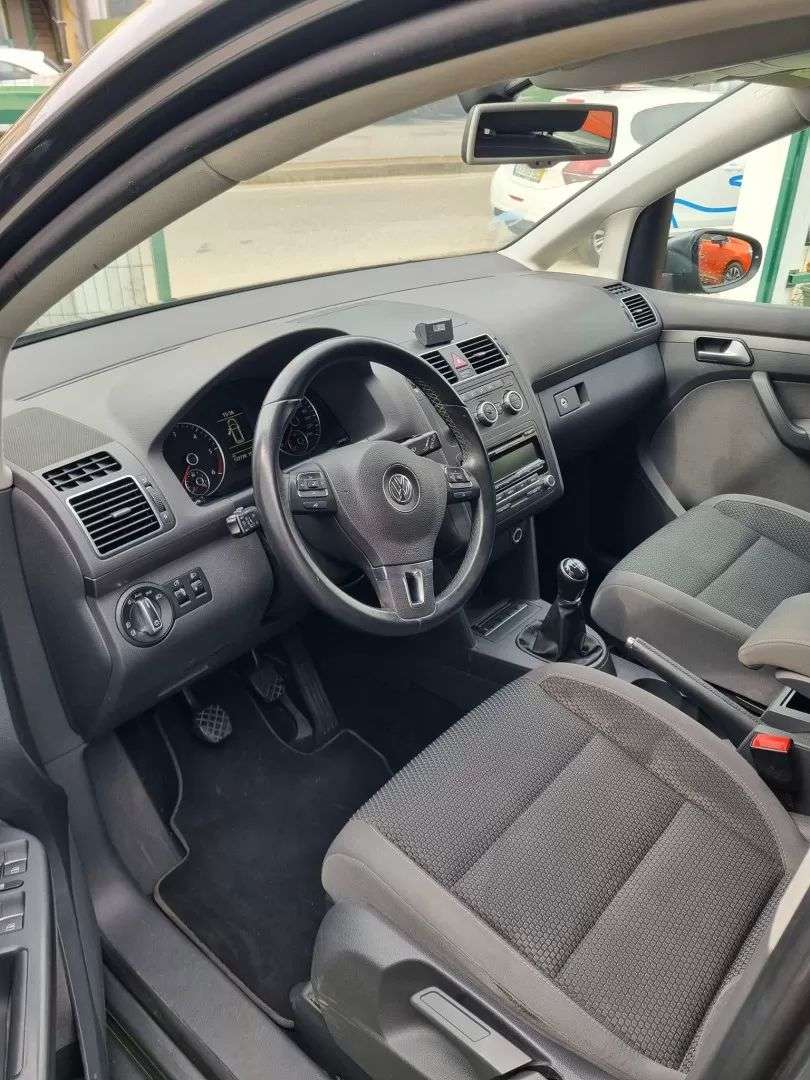 volkswagen-touran-2014-diesel-1598cc
