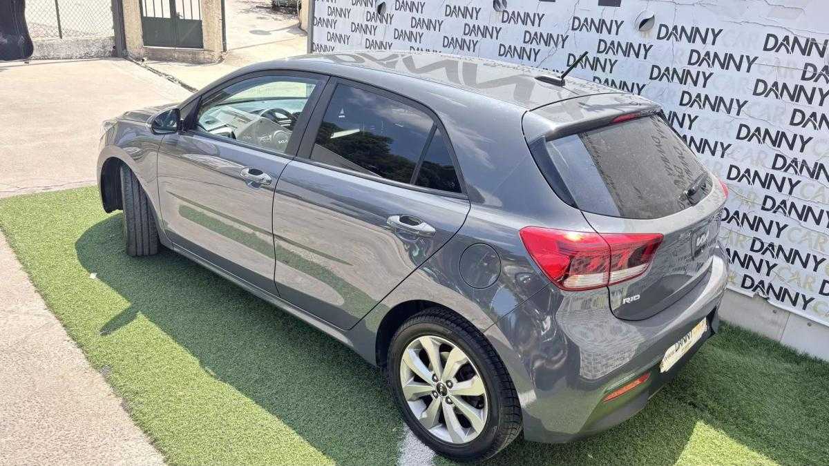 kia-rio-2023-gasolina-998cc